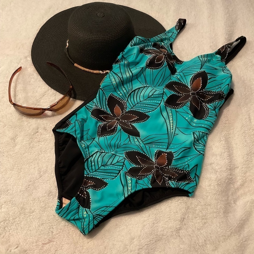 Ceeb One Piece Swim Suit - Picture 7 of 8